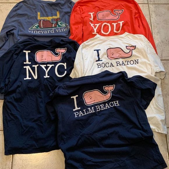 3 Vineyard Vines tshirts - Picture 1 of 11
